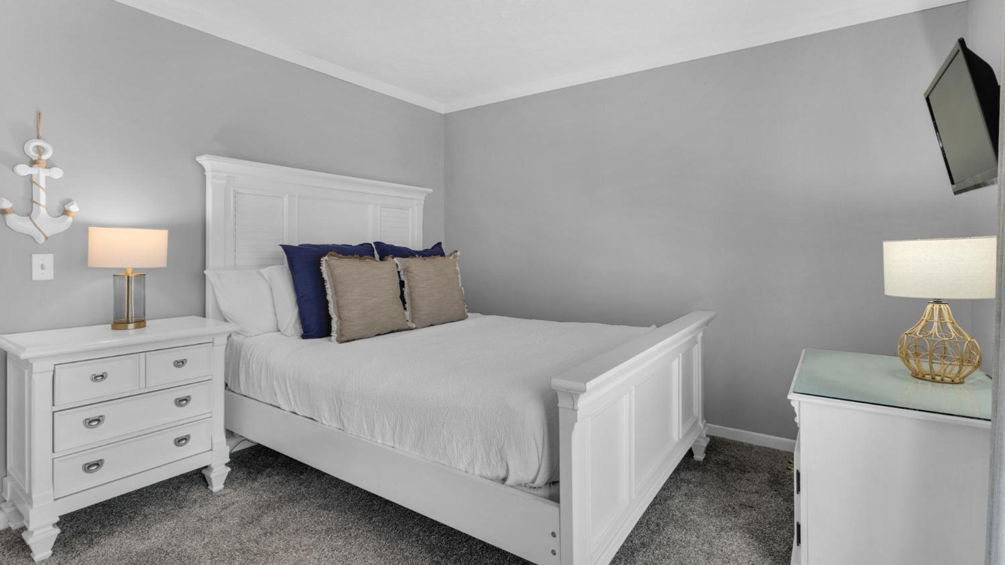 Southwinds K-8 Holiday home
